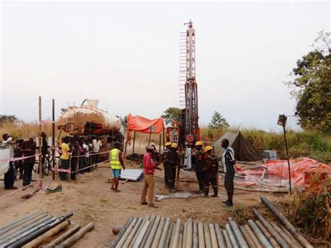 The Democratic Republic of the Congo (DRC) Ministry of Mines has signed the ministerial decree to award the mining licence for the AVZ Minerals Manono lithium and tin project. . Manono drc